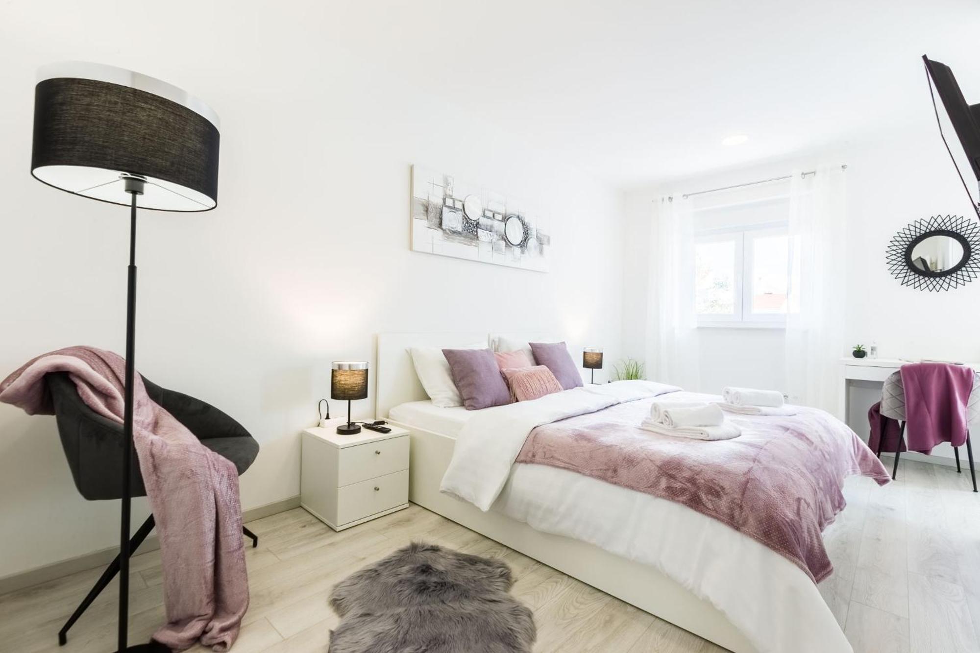 2Sis 2 Apartments ザダル 部屋 写真